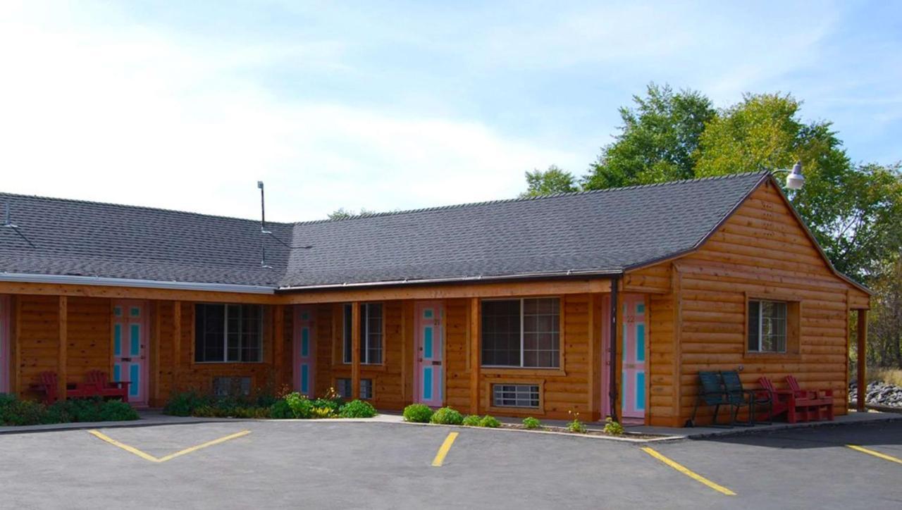 Marianna Inn 판귀치 외부 사진