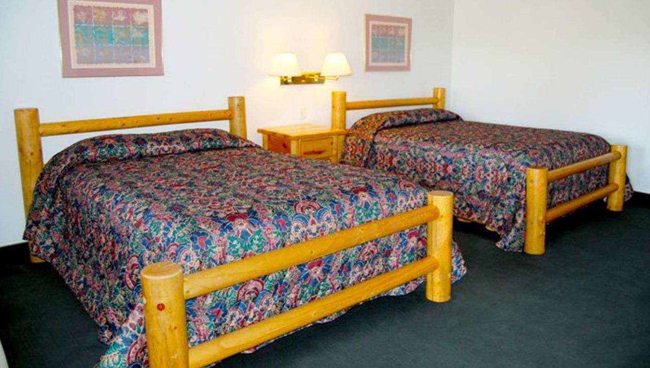 Marianna Inn 판귀치 외부 사진