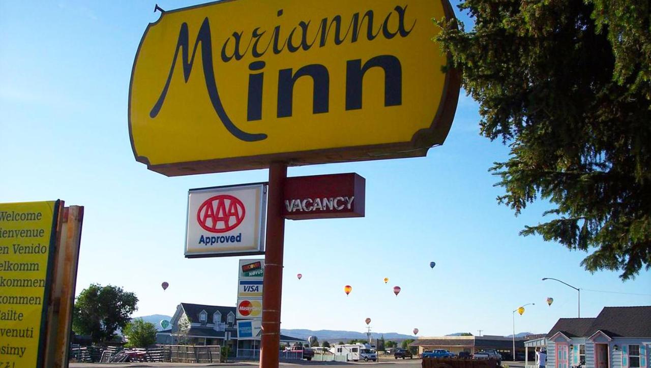 Marianna Inn 판귀치 외부 사진